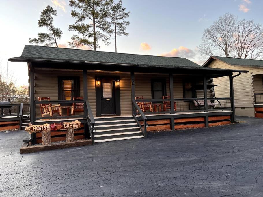 The Horse Cabin At Natural State Cabins Morning Star Экстерьер фото