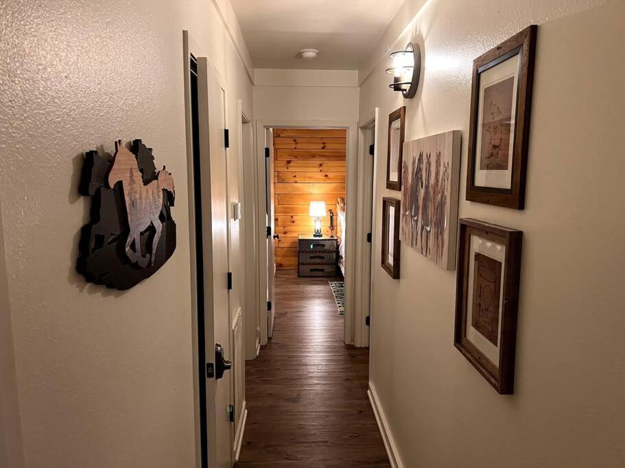 The Horse Cabin At Natural State Cabins Morning Star Экстерьер фото